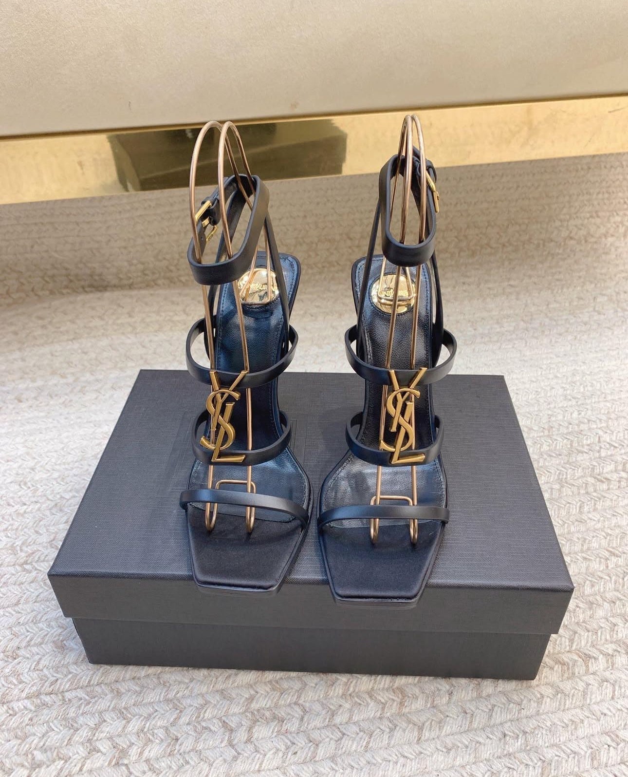 Cassandra Wedges