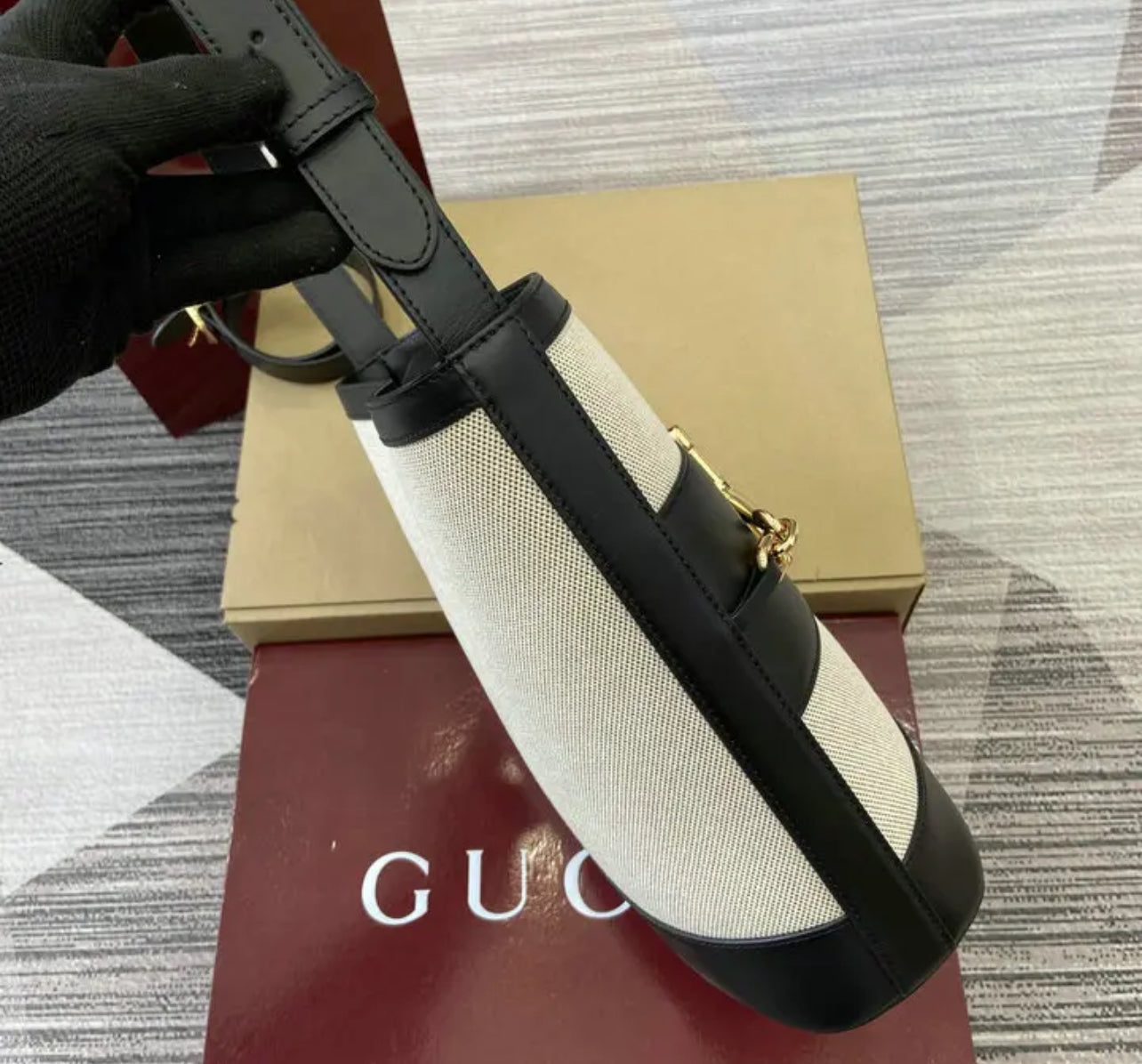 Medium Bucket Bag