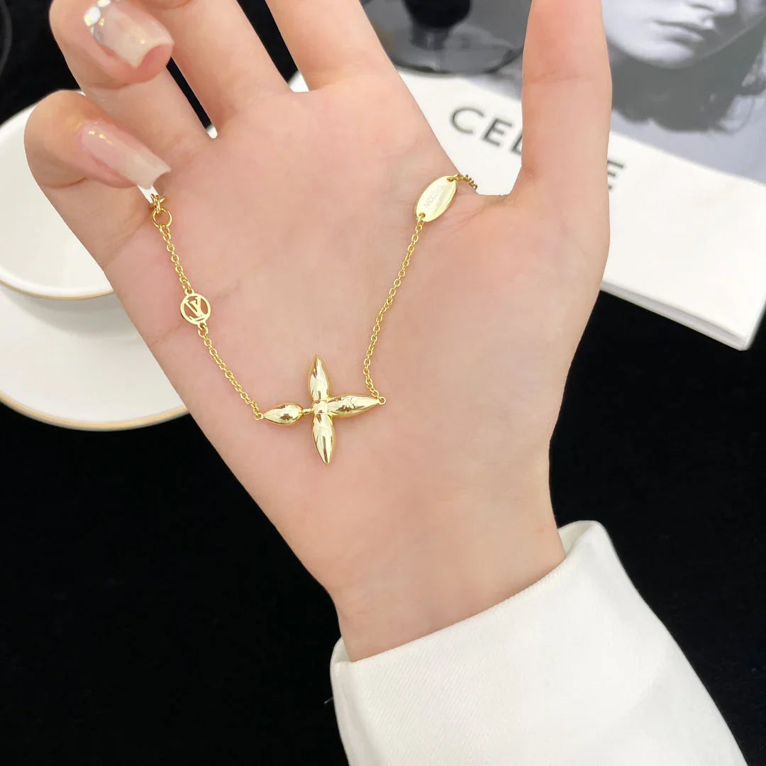 Logo Bracelet