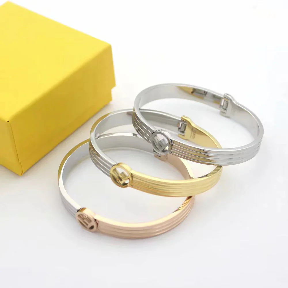Logo Bracelet