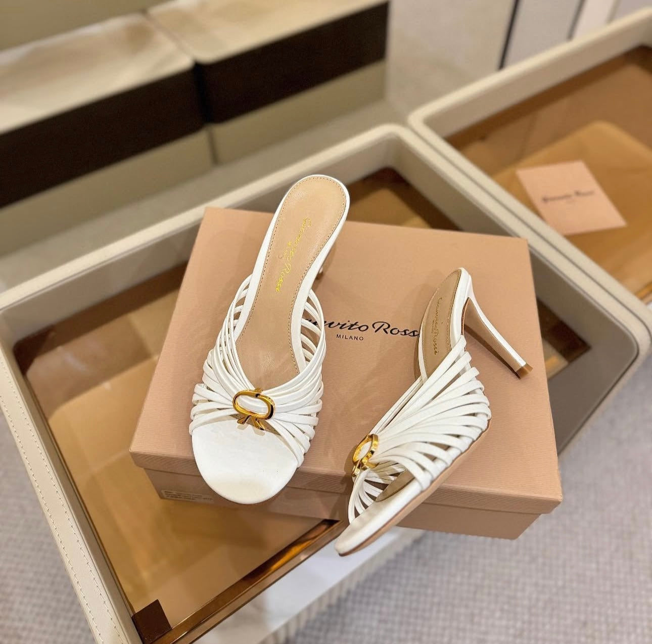Vyna Mules