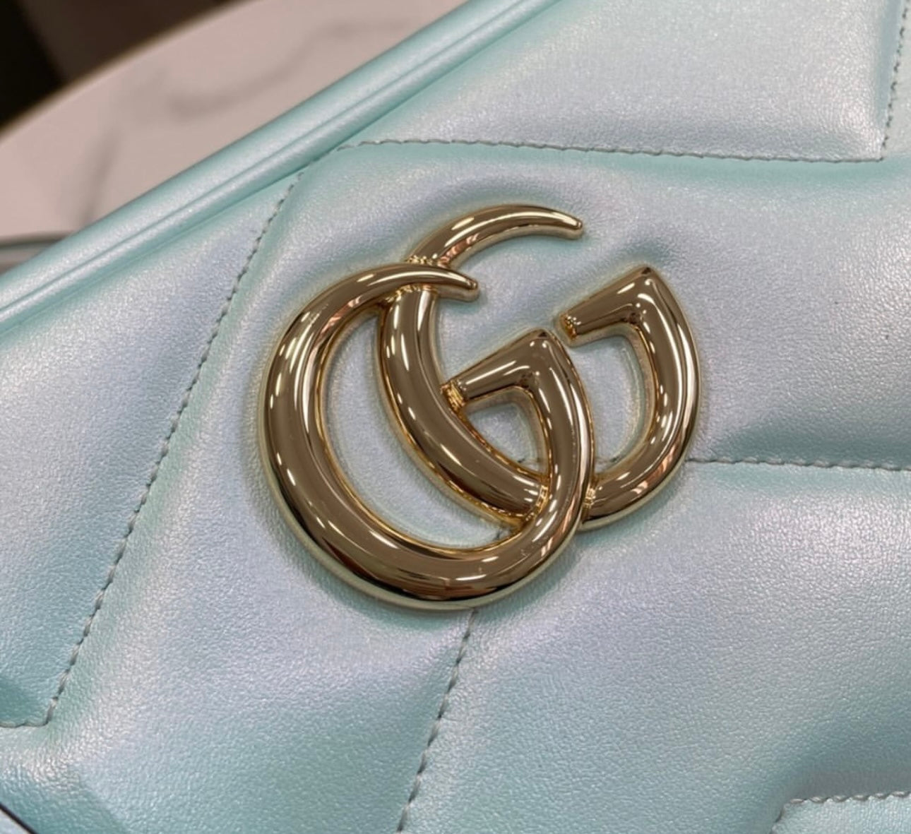Marmont Pearlescent