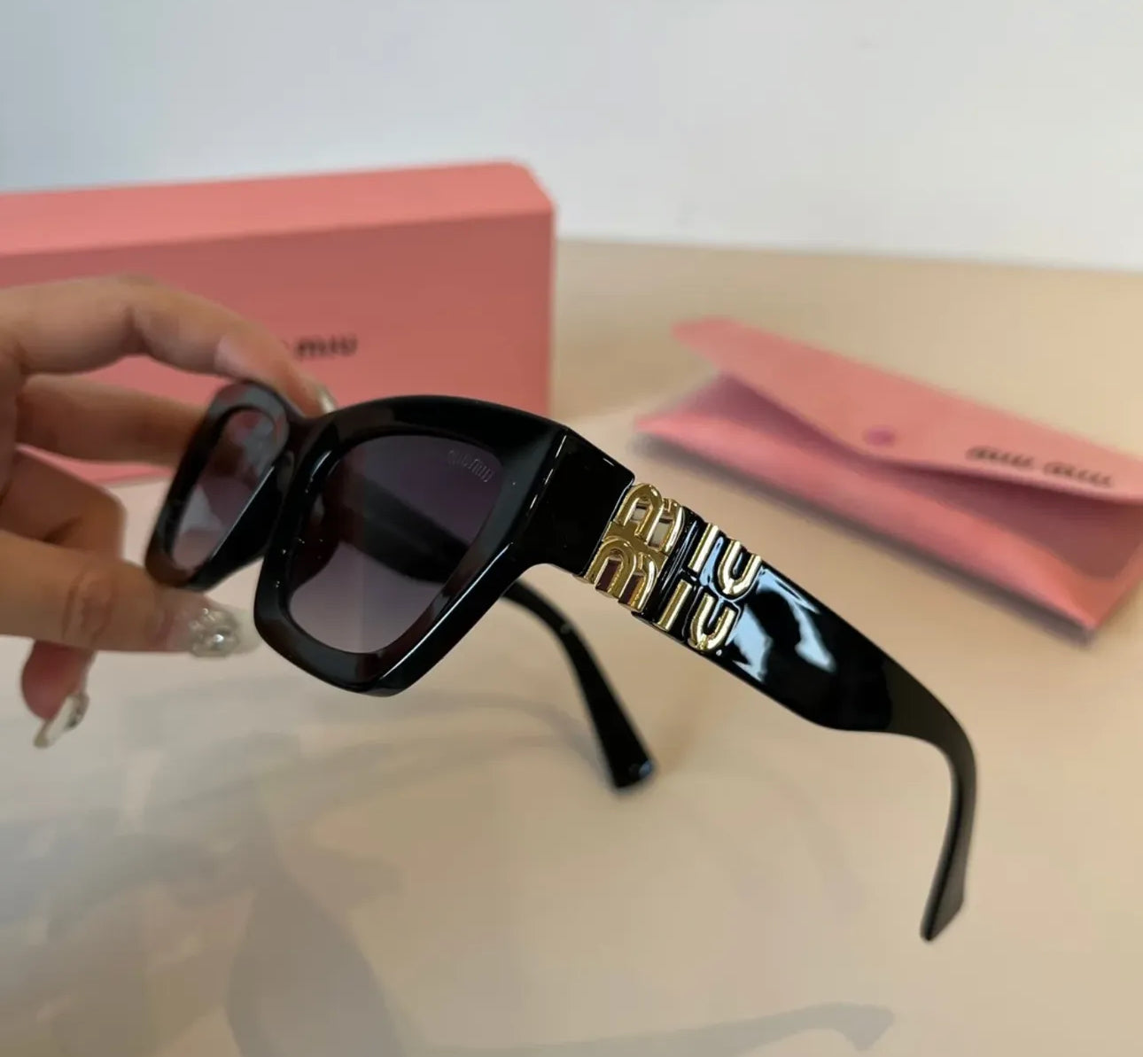 Logo Sunglasses