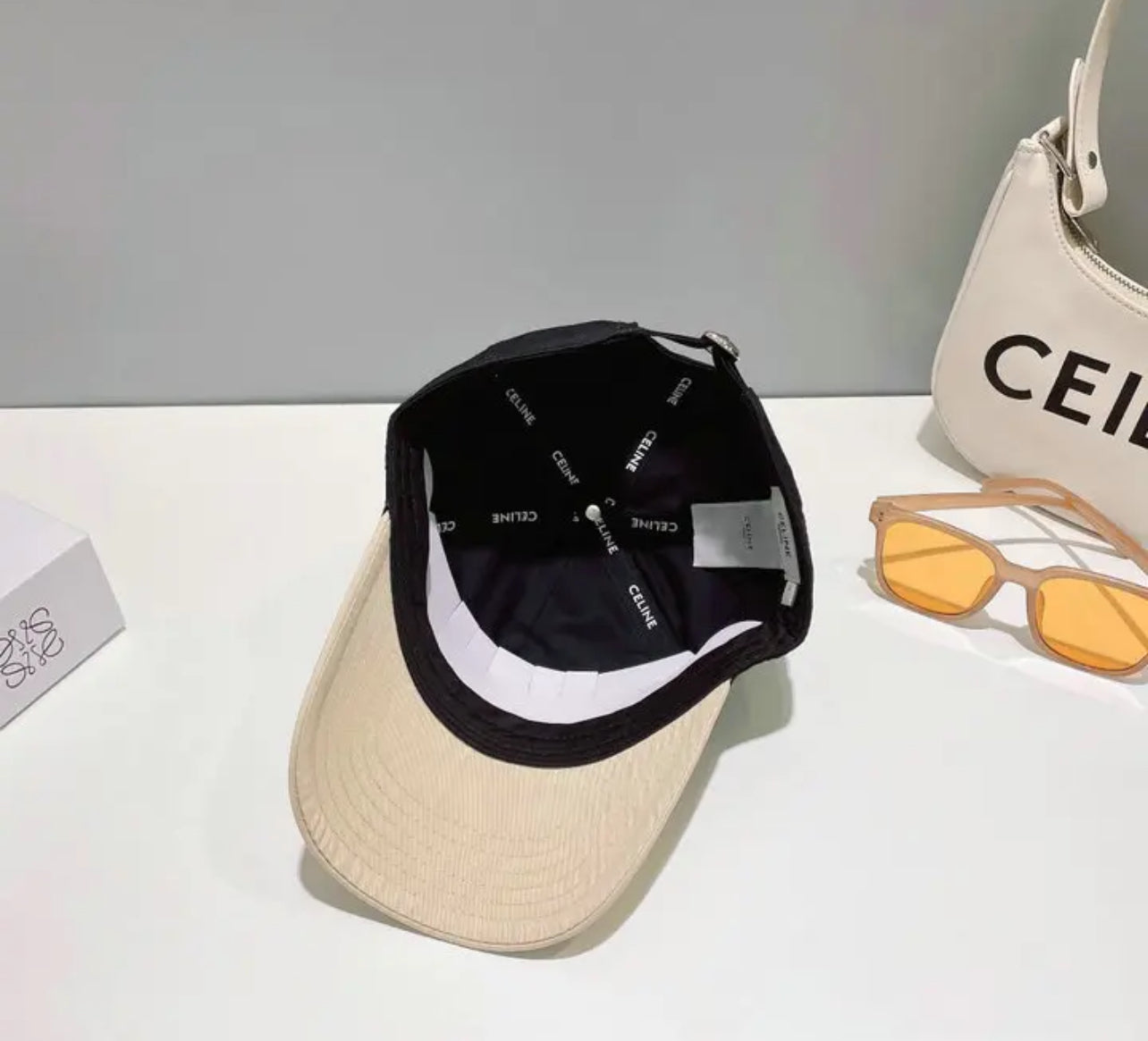 Logo Cap
