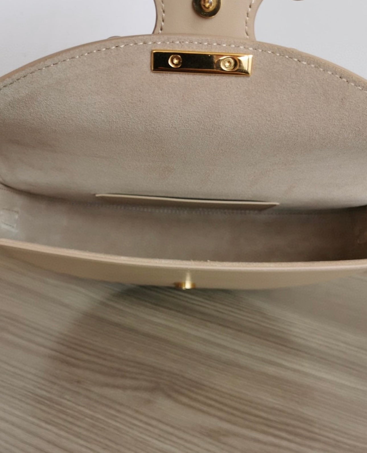 Besace Shoulder Bag