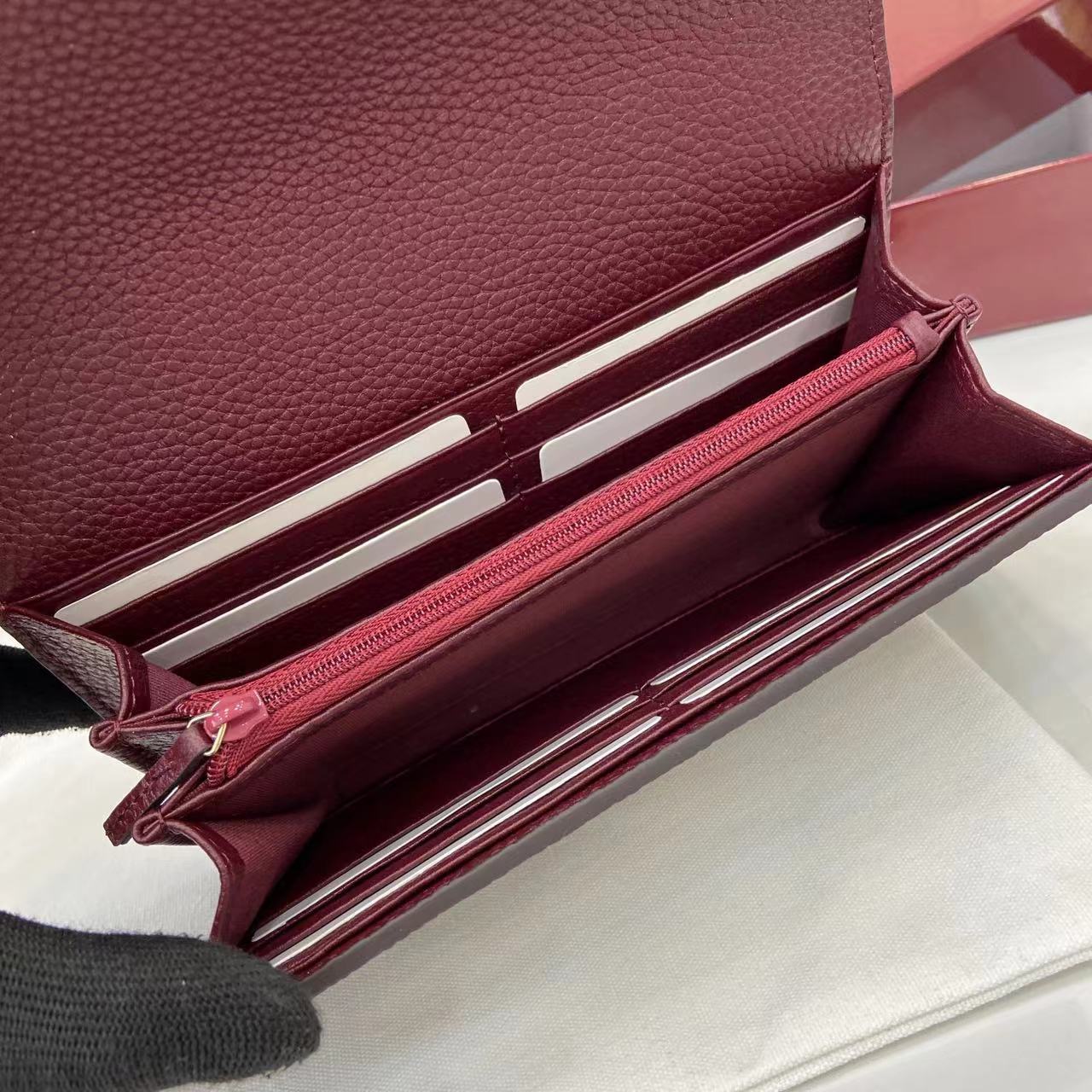 Continental Wallet