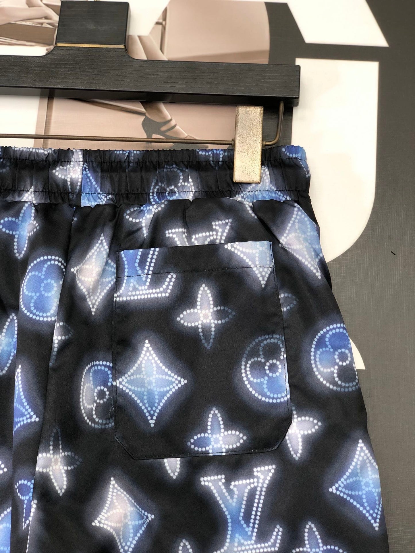 Logo Shorts