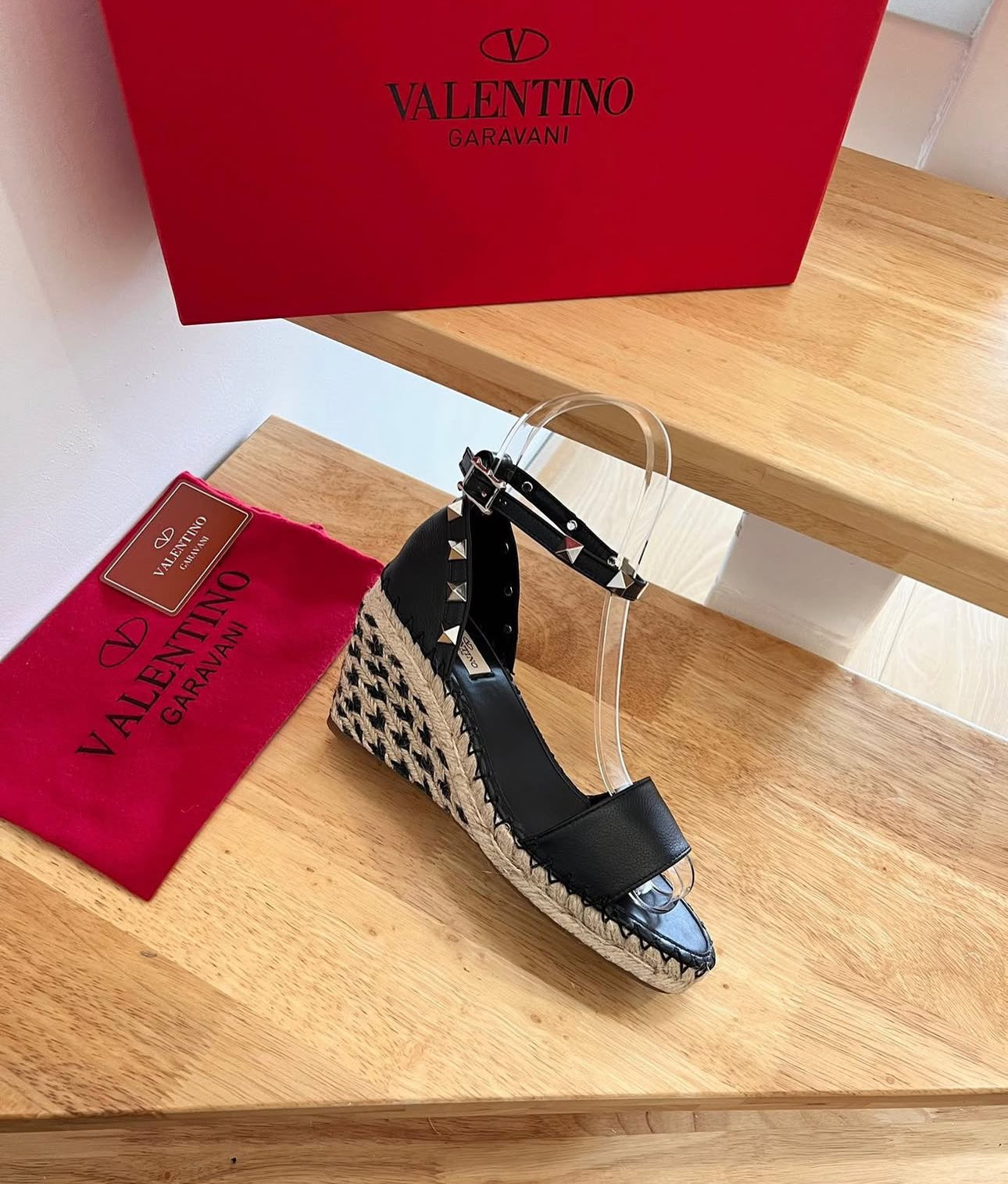 Rockstud Wedges
