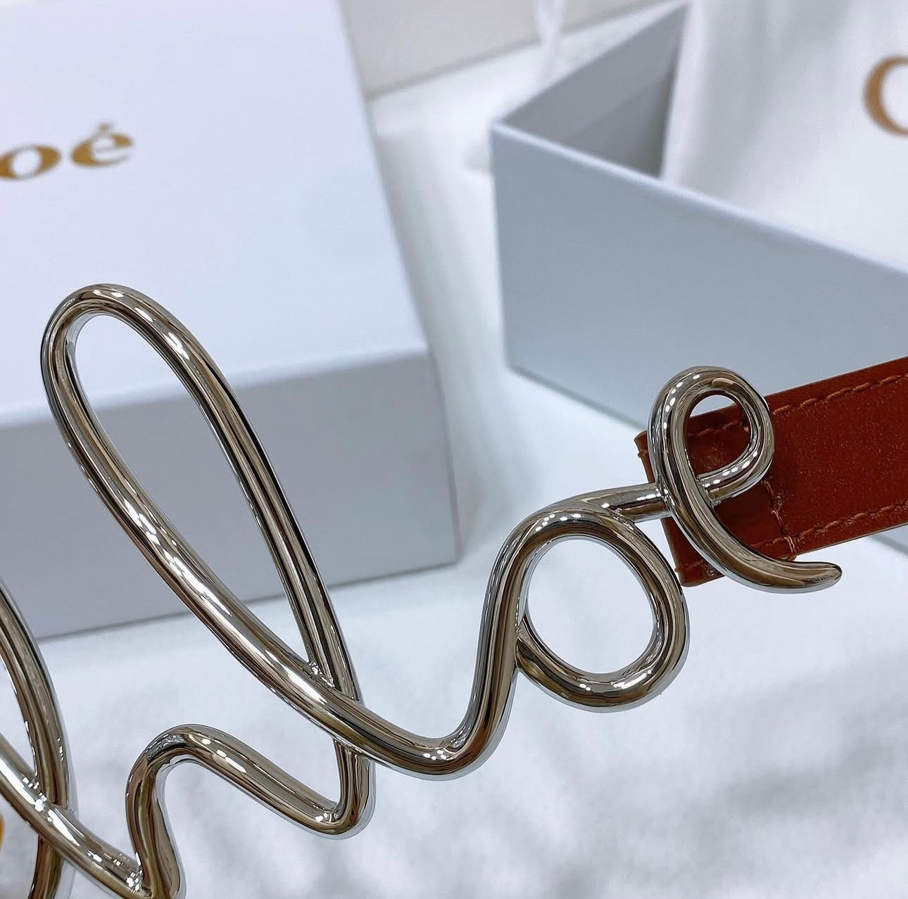 Logo Belt