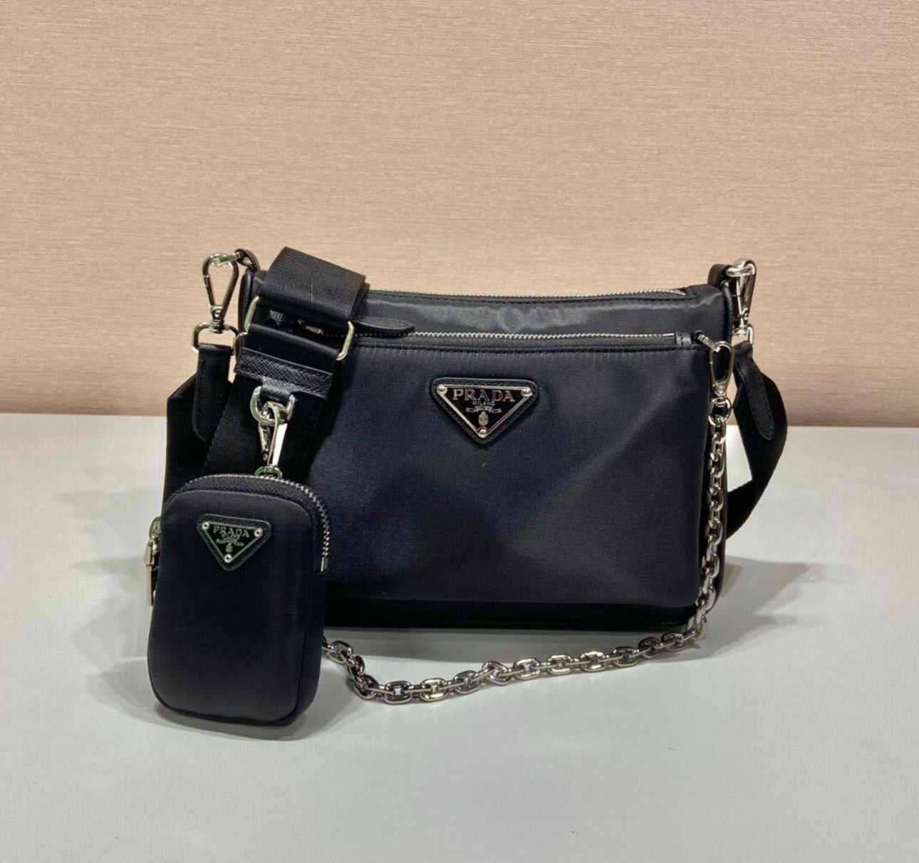 Re Nylon Shoulder Bag
