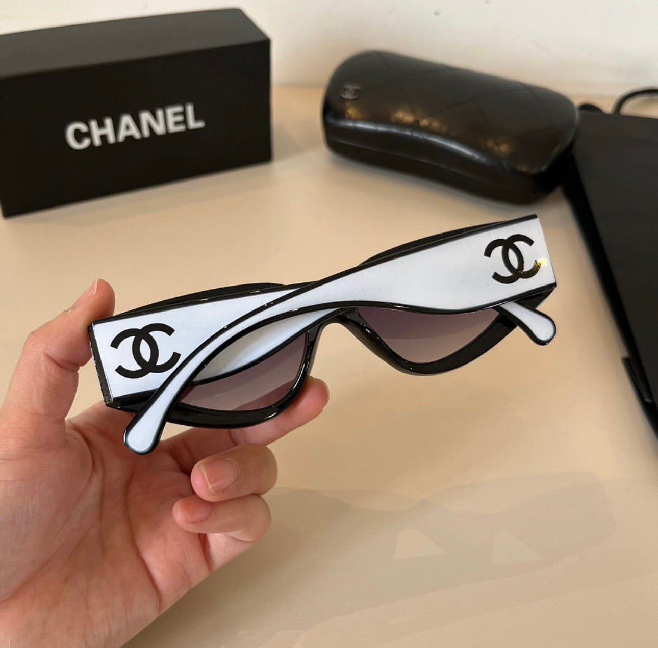 Logo Sunglasses