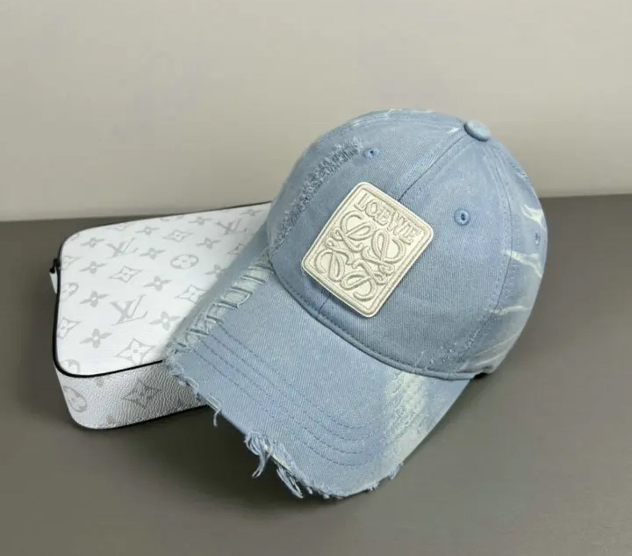 Logo Cap