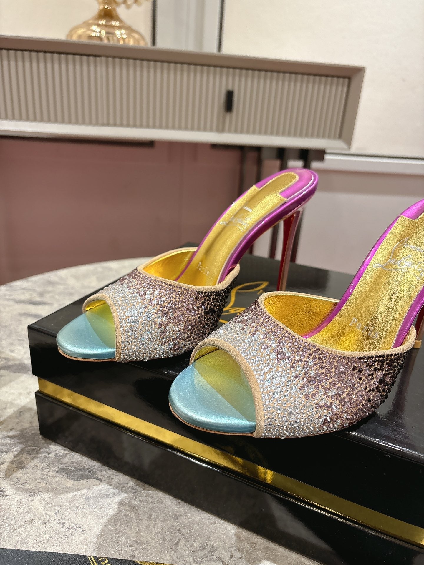 Dolly Strass
