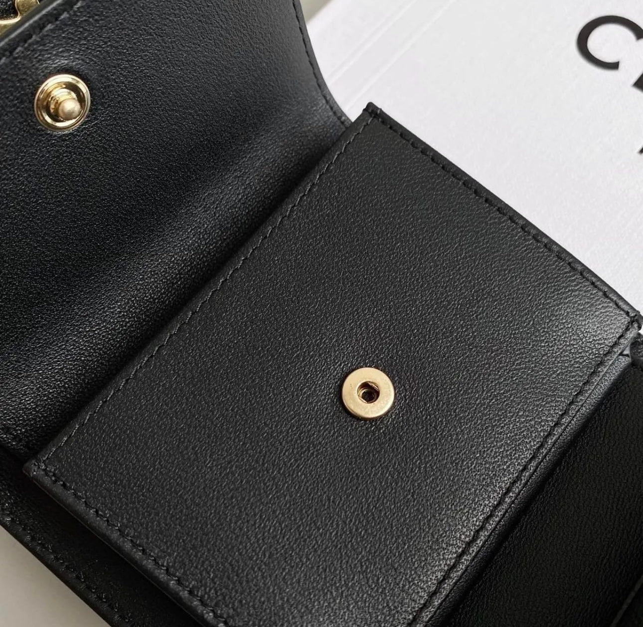 Triomphe Wallet