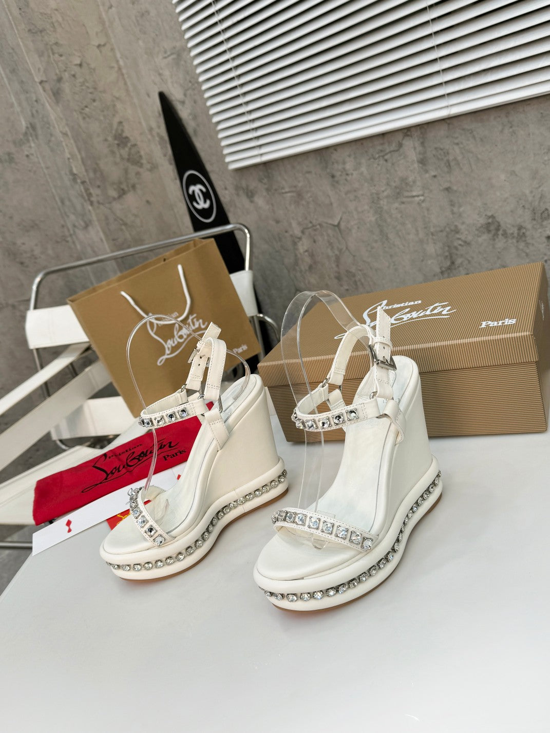 Stud Wedges
