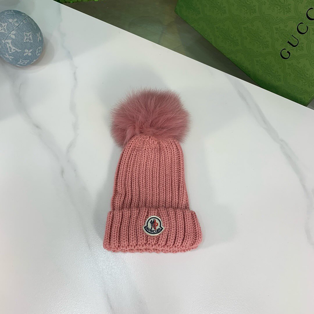 Monty Hat
