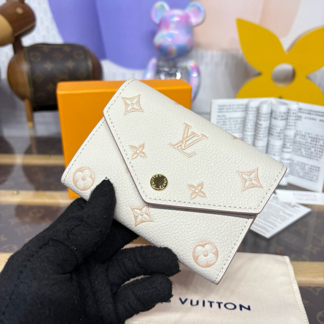 Victorine Wallet