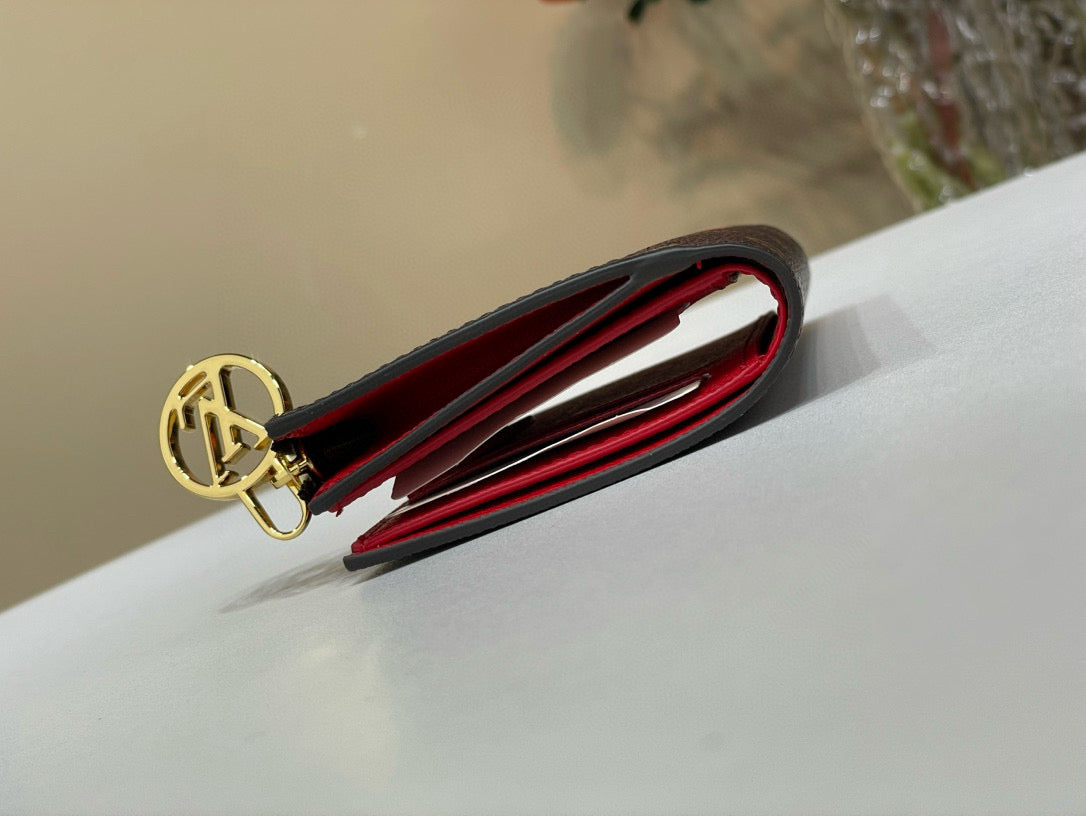 Lisa Wallet