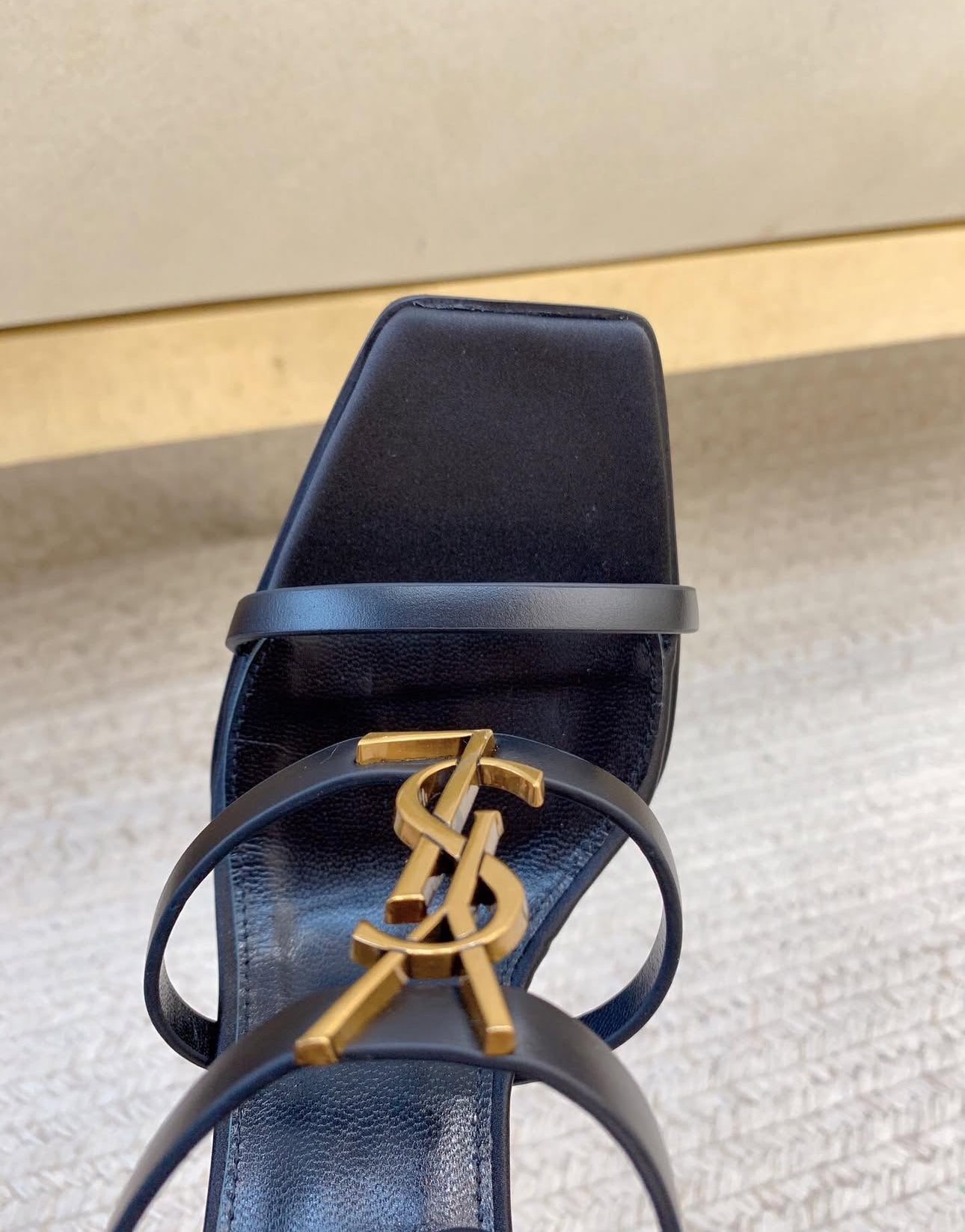 Cassandra Wedges