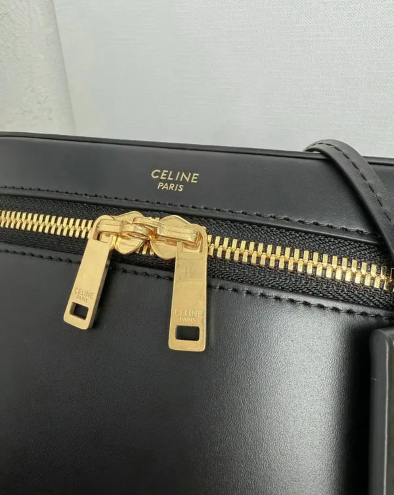Vanity Shoulder Bag