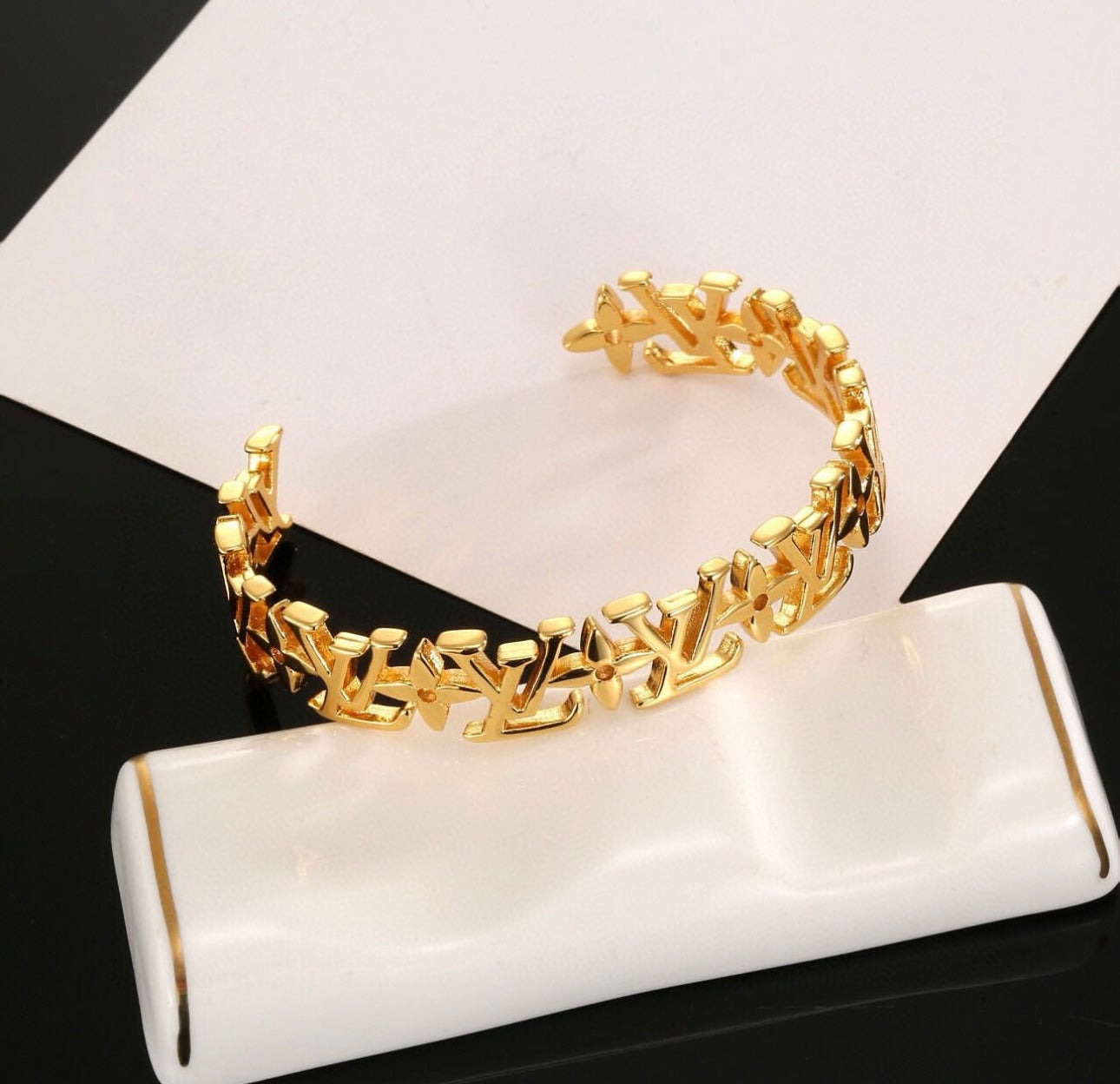 Logo Bracelet