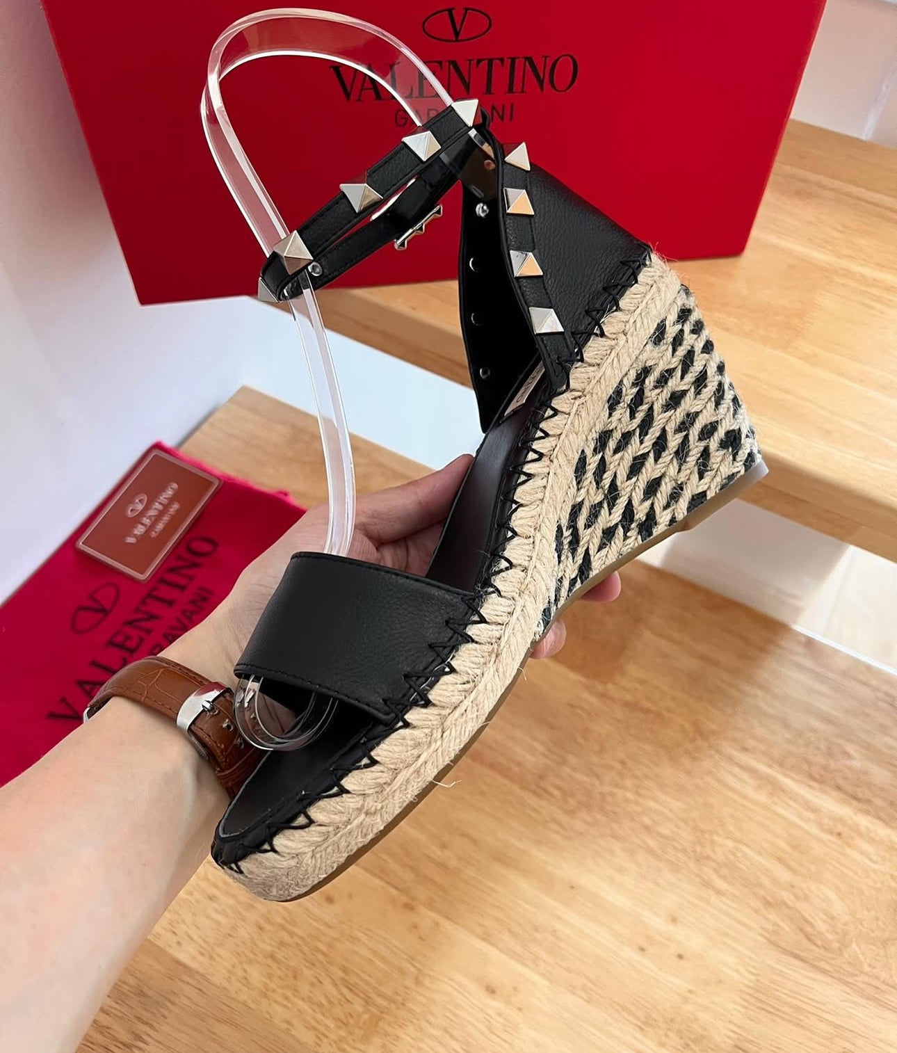 Rockstud Wedges