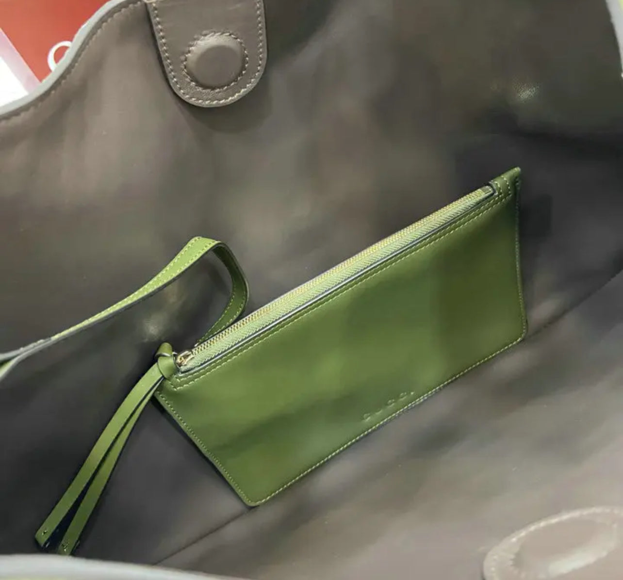 GG Medium Shoulder Bag