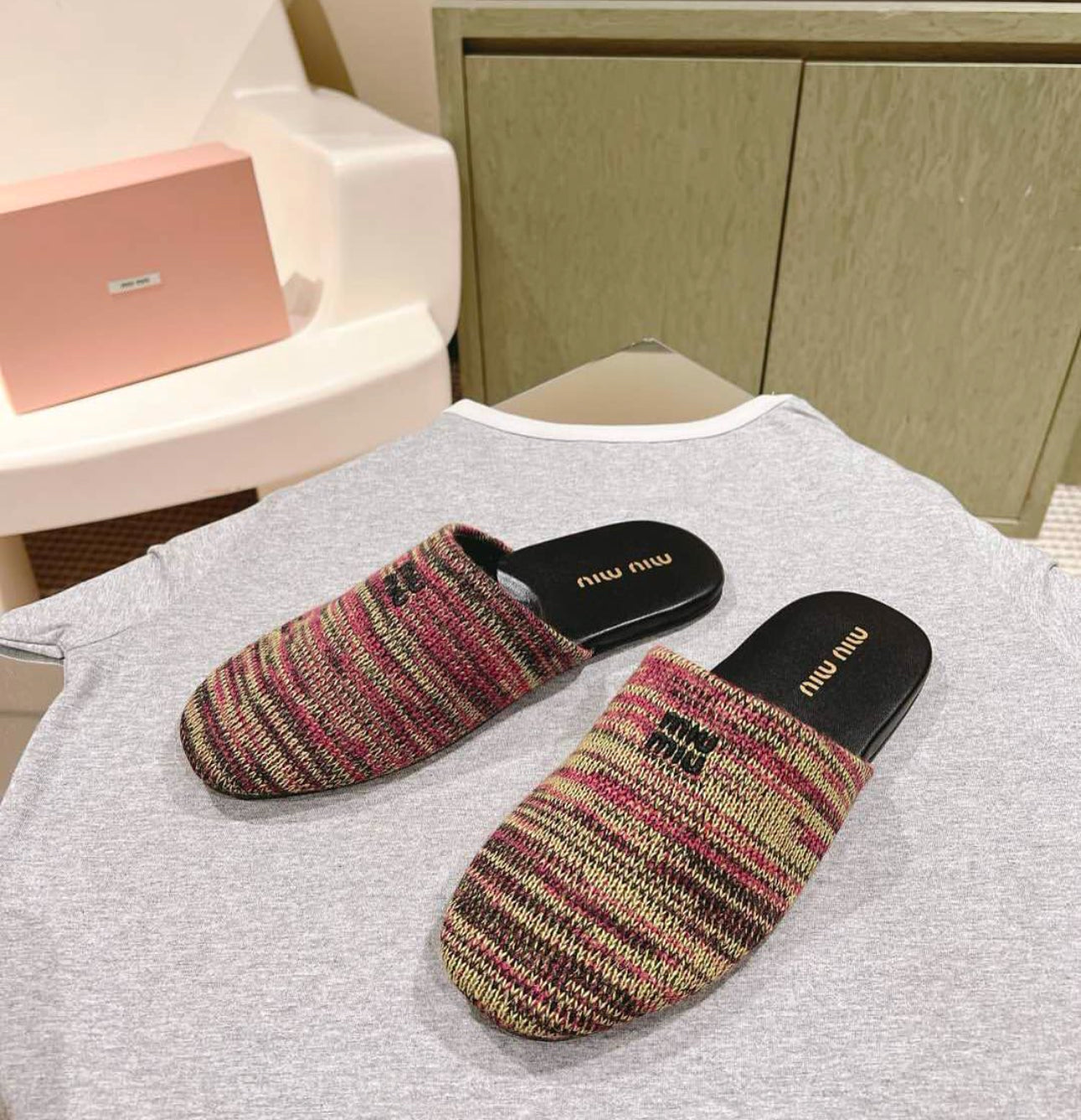 Logo Slippers