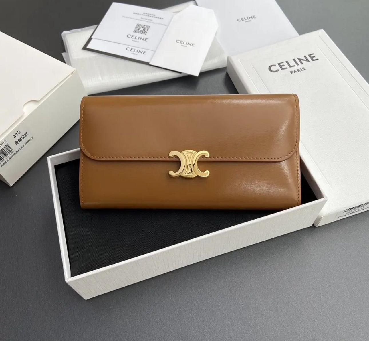 Triomphe Wallet