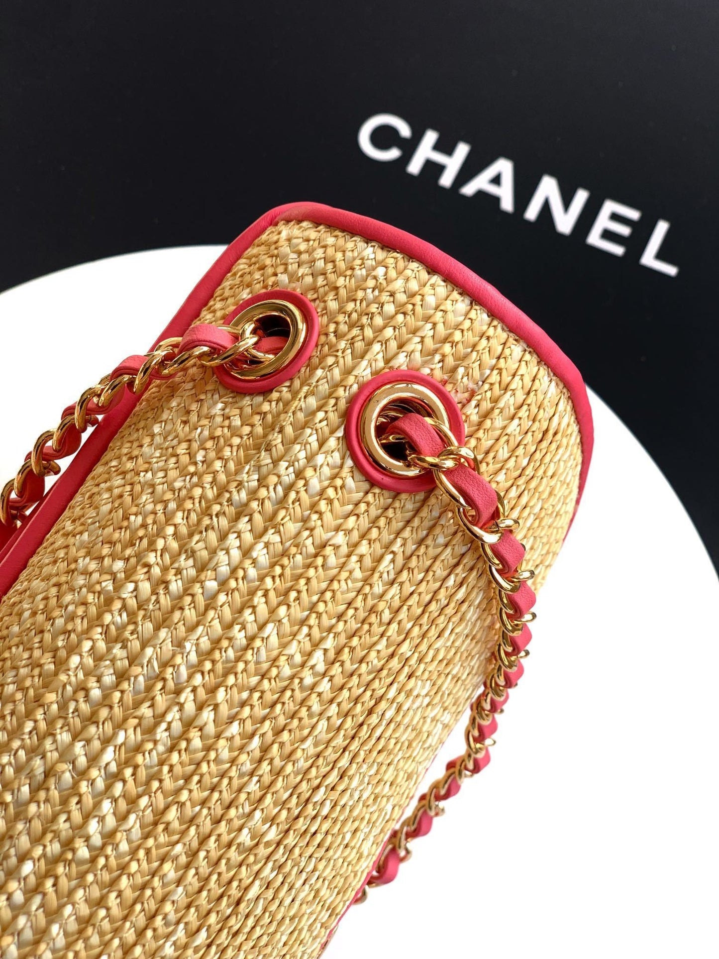 Raffia Classic Flap