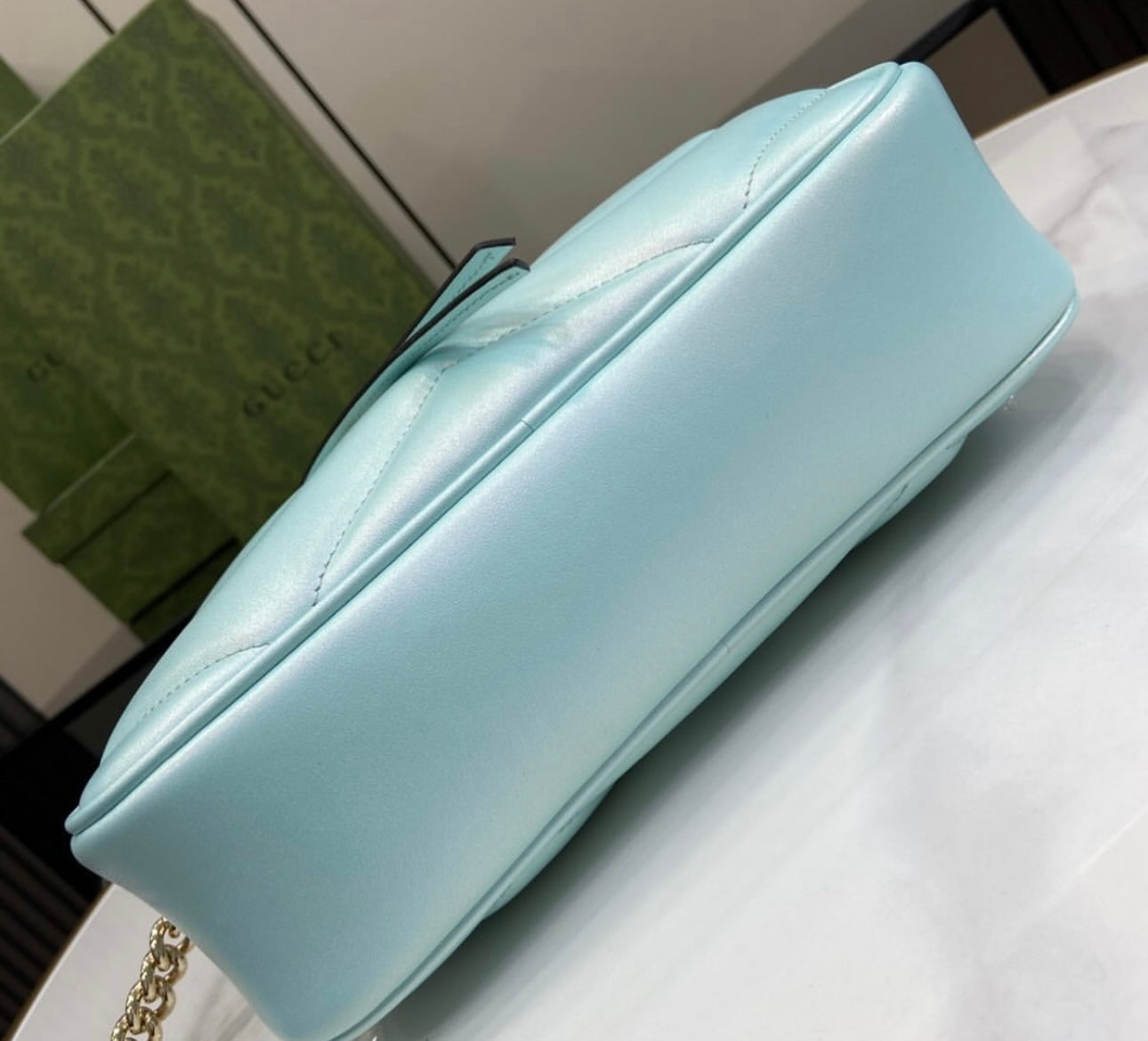 Marmont Pearlescent
