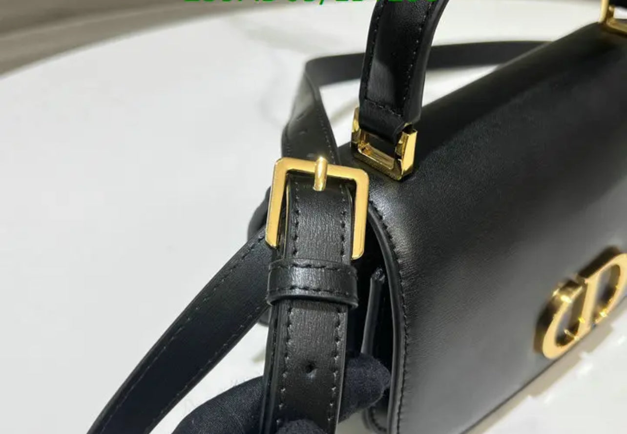 Avenue Top Handle