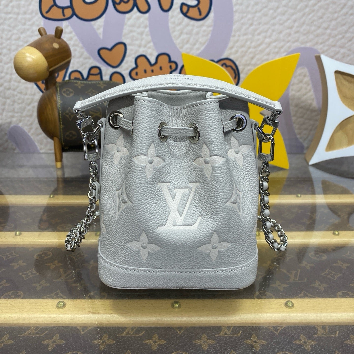 Nano Noe Bucket Bag