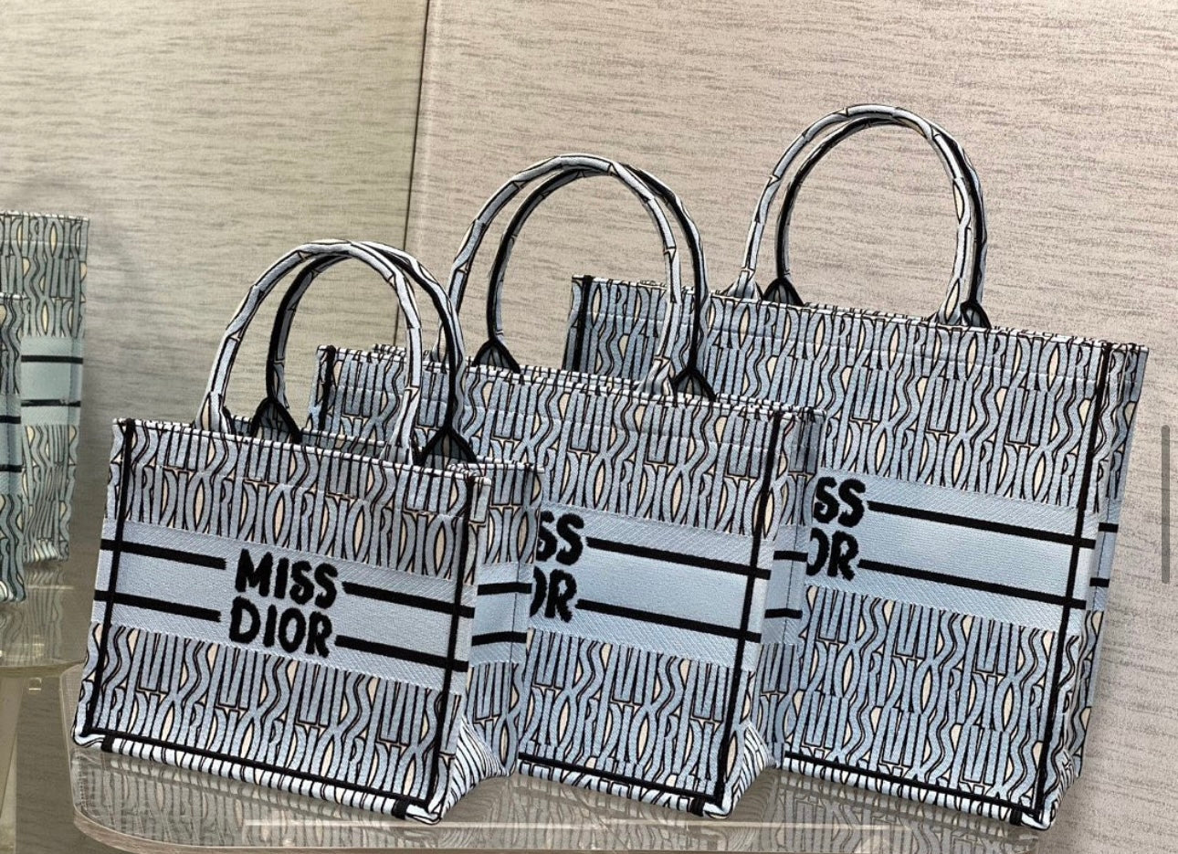 Book Tote
