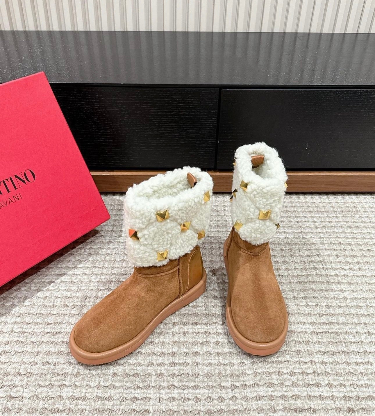 Rockstud Boots