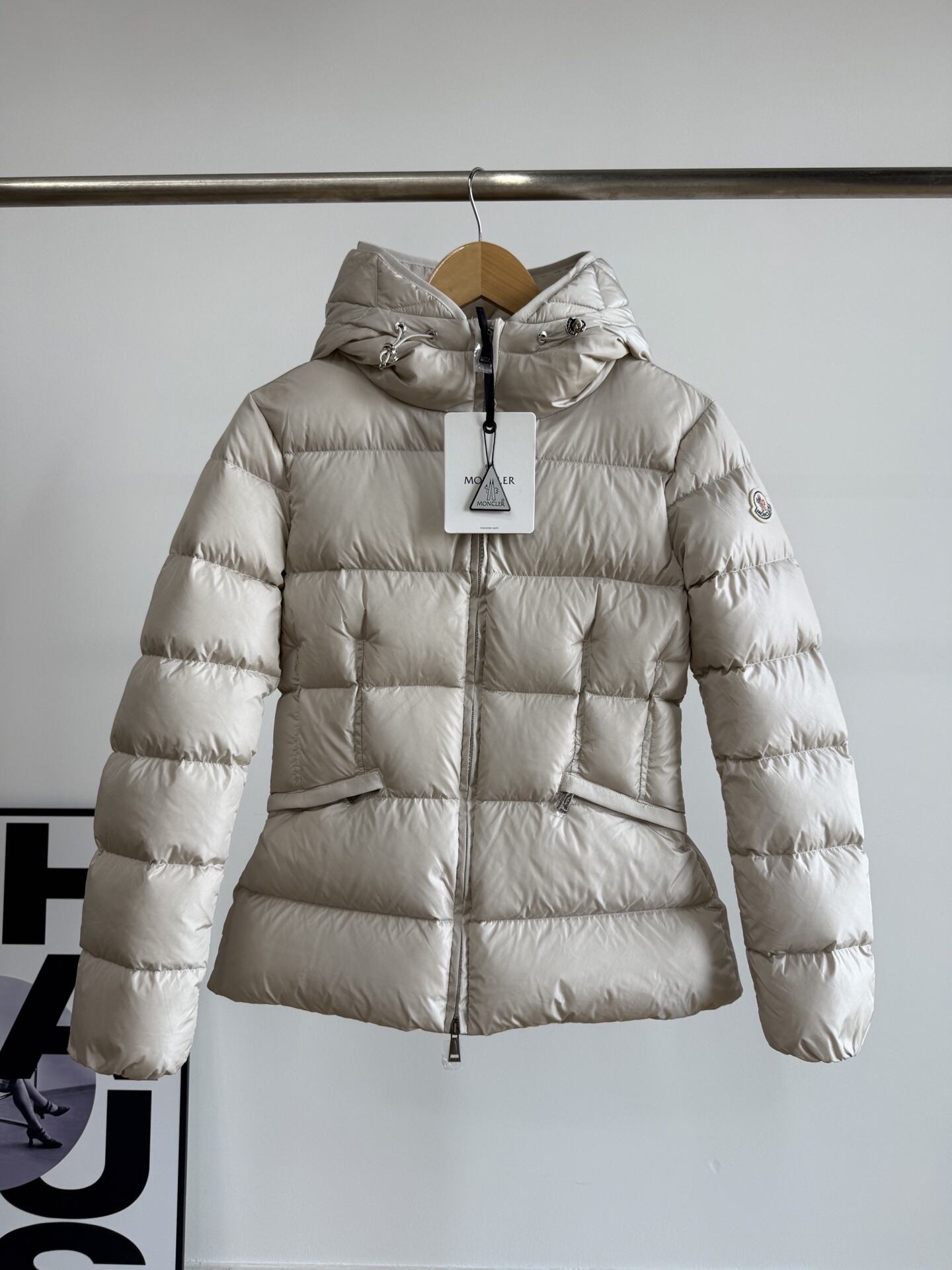Avoce Jacket