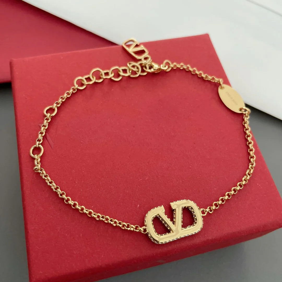 Logo Bracelet