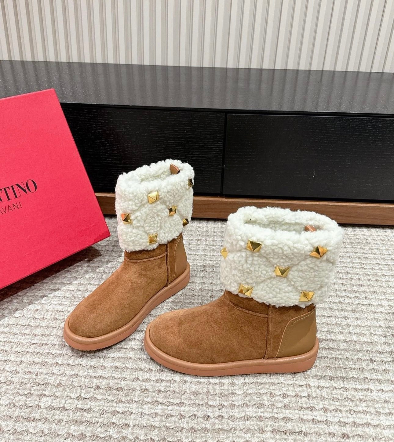 Rockstud Boots