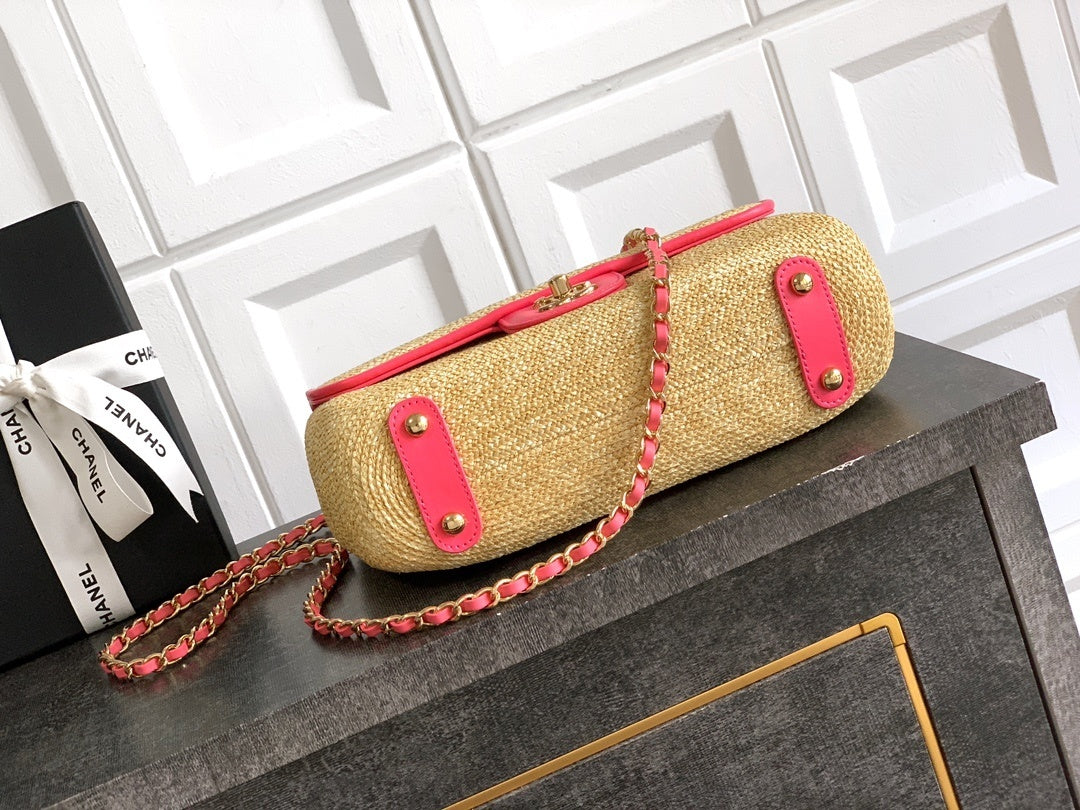 Raffia Classic Flap