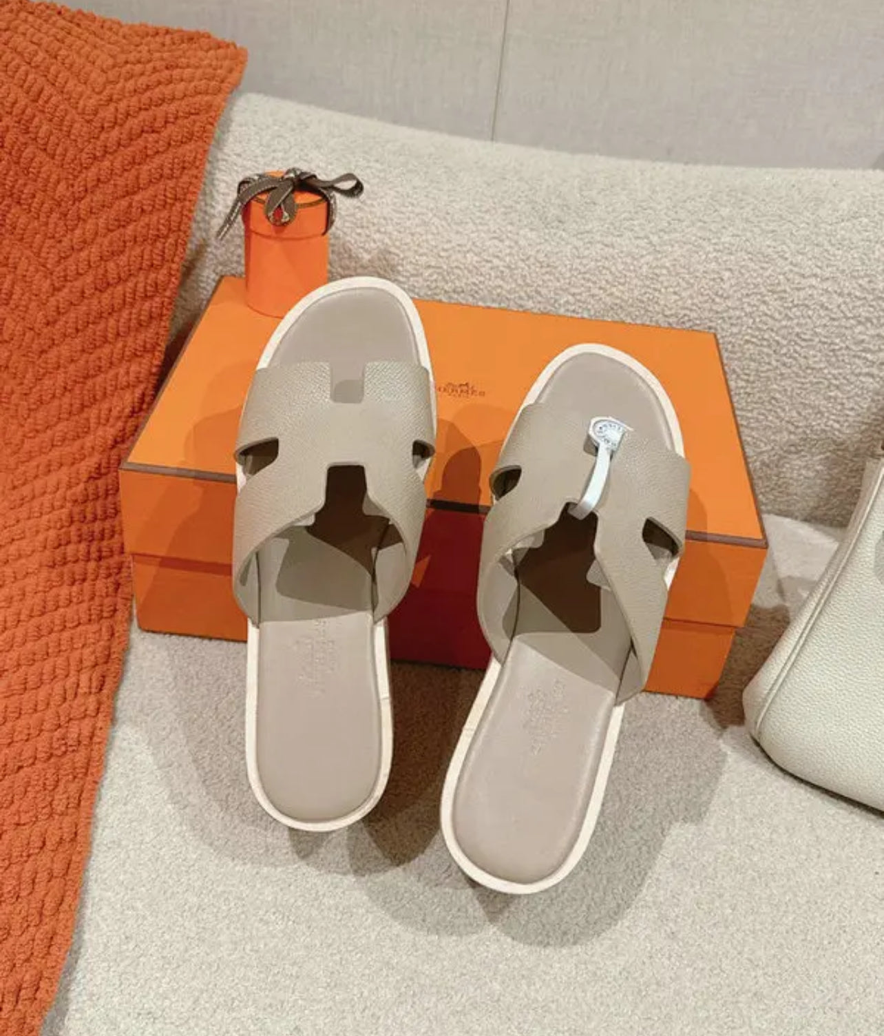 Eze Sandals