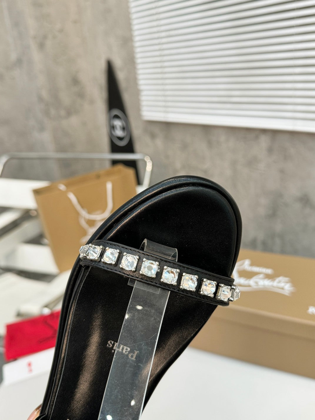 Stud Wedges