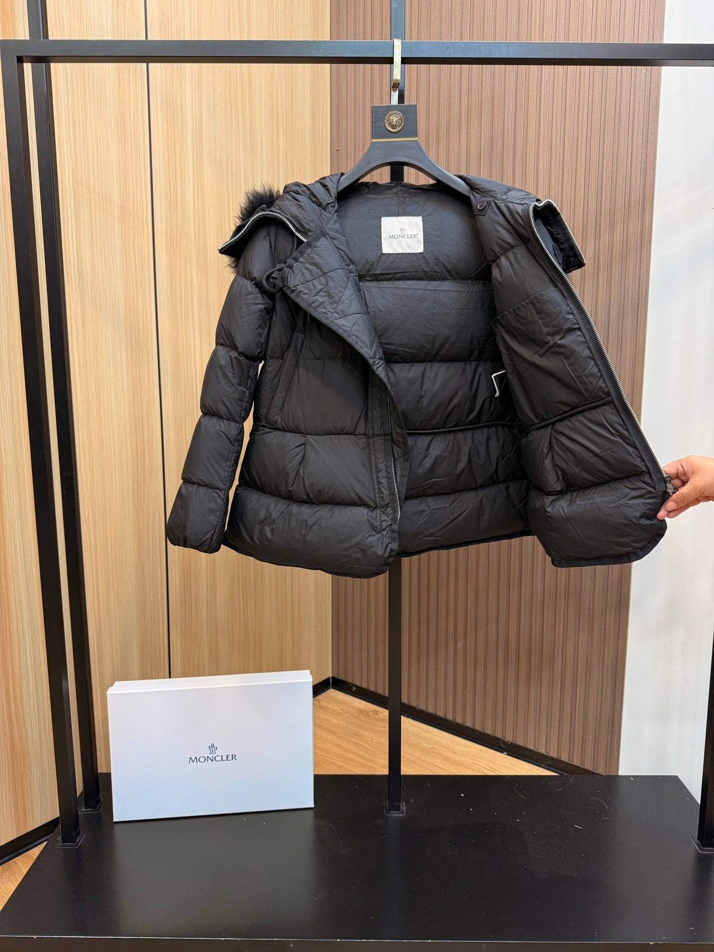 Locustelle Jacket