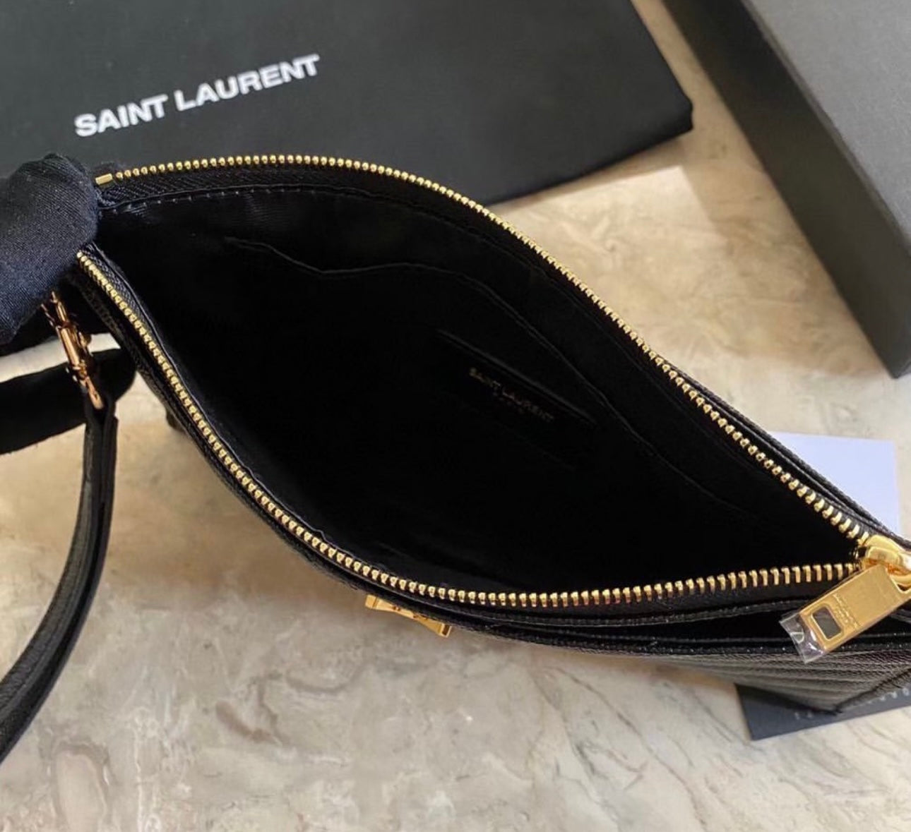 Cassandre Zipped Pouch