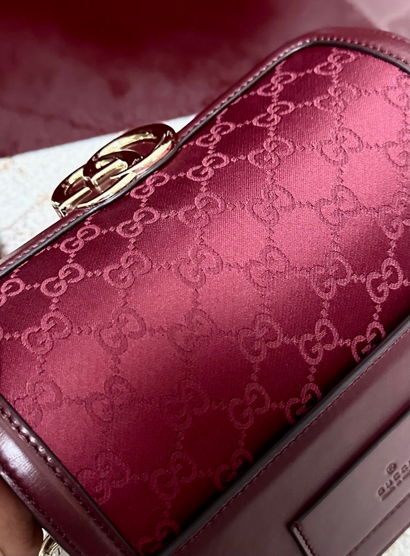 Go Shoulder Bag