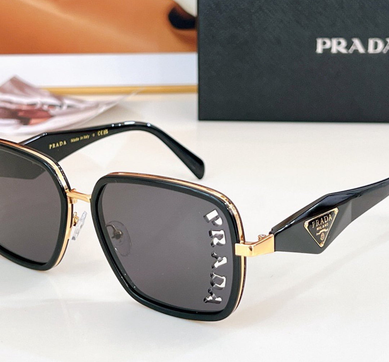 Logo Sunglasse
