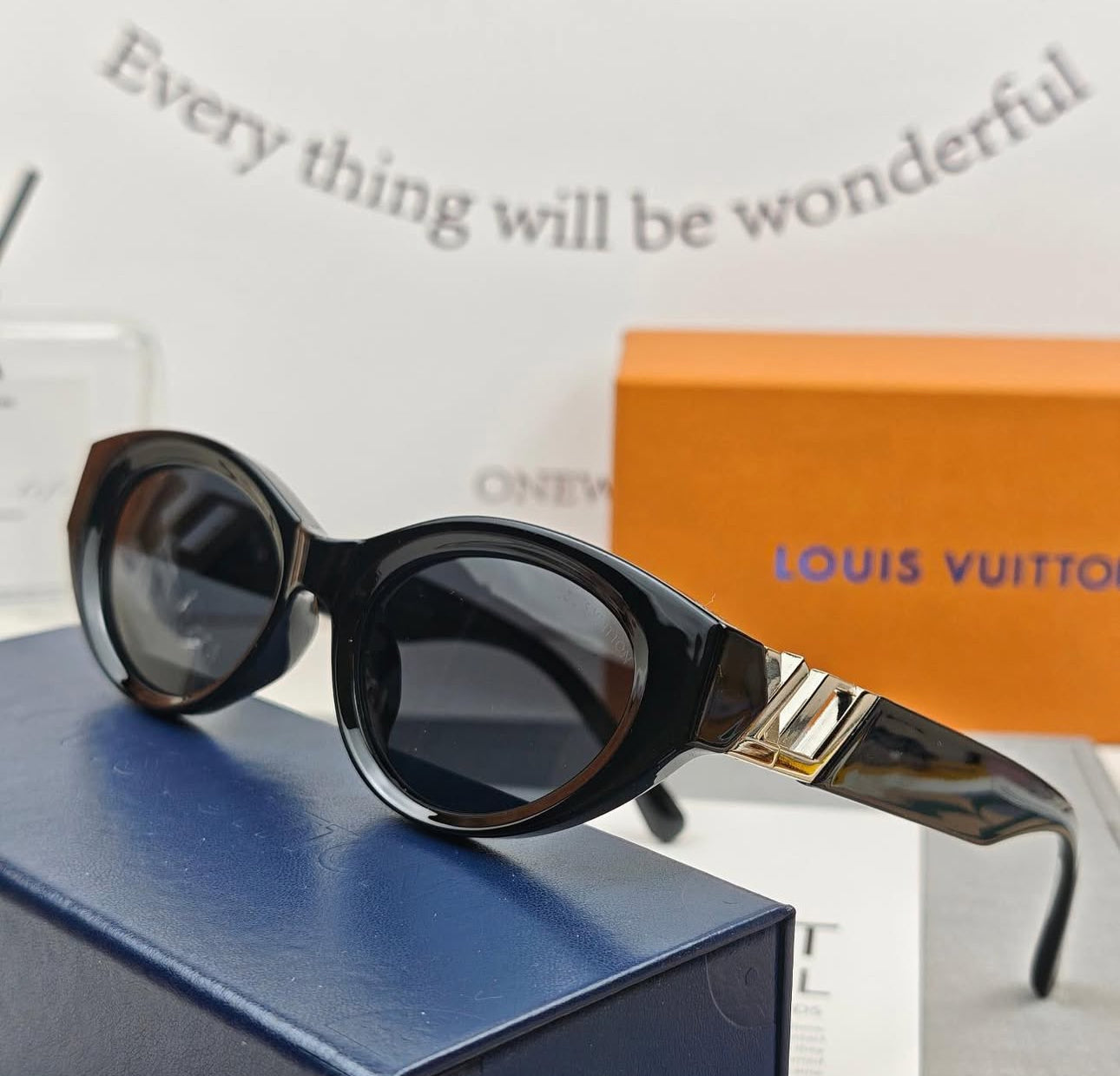 Logo Sunglasses