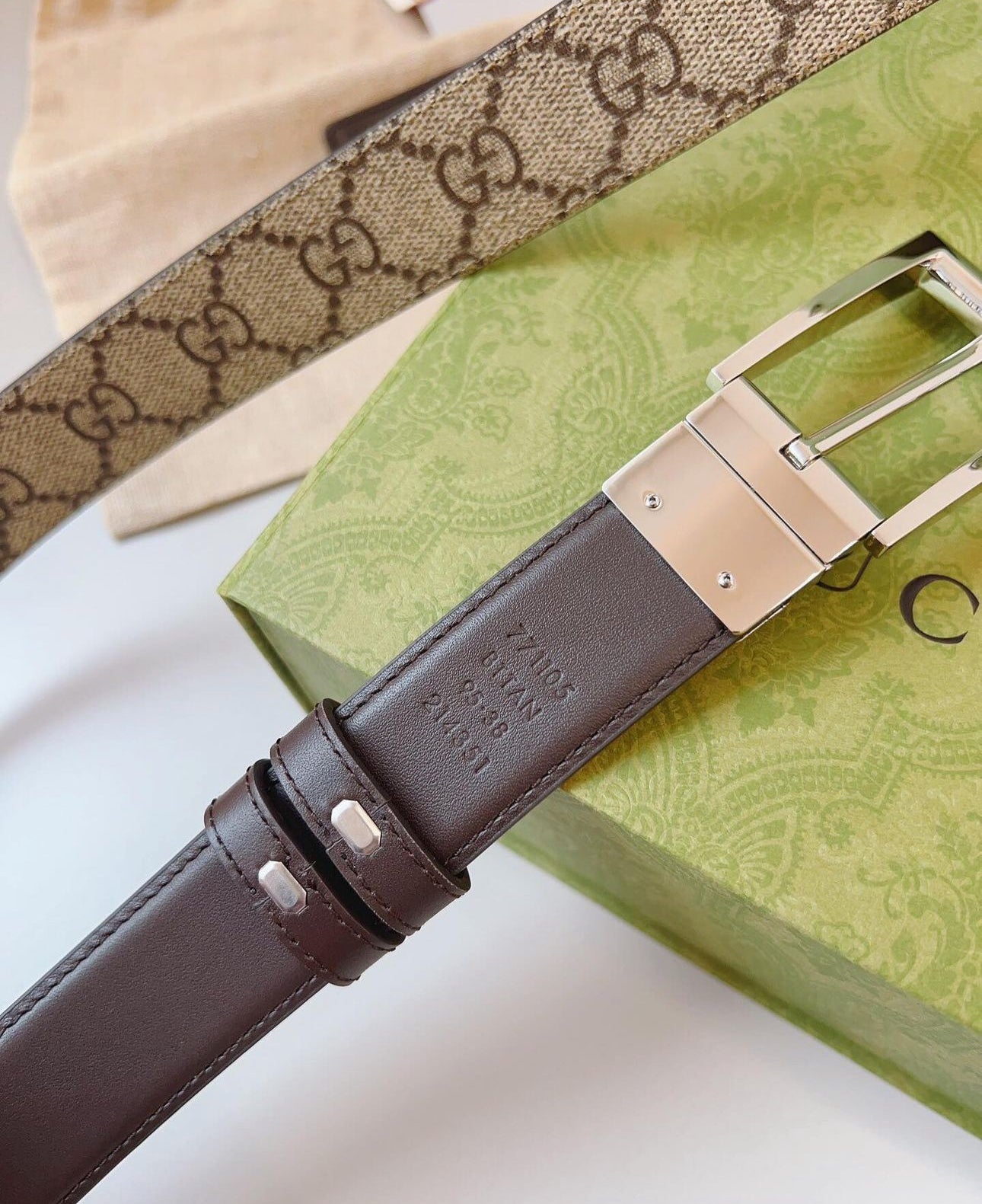 Reversible Belt