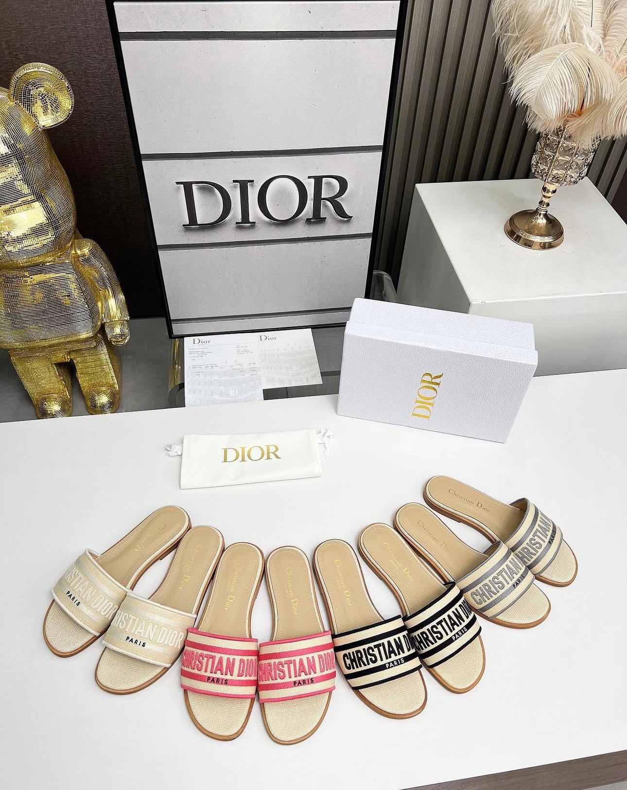 Dway Slides