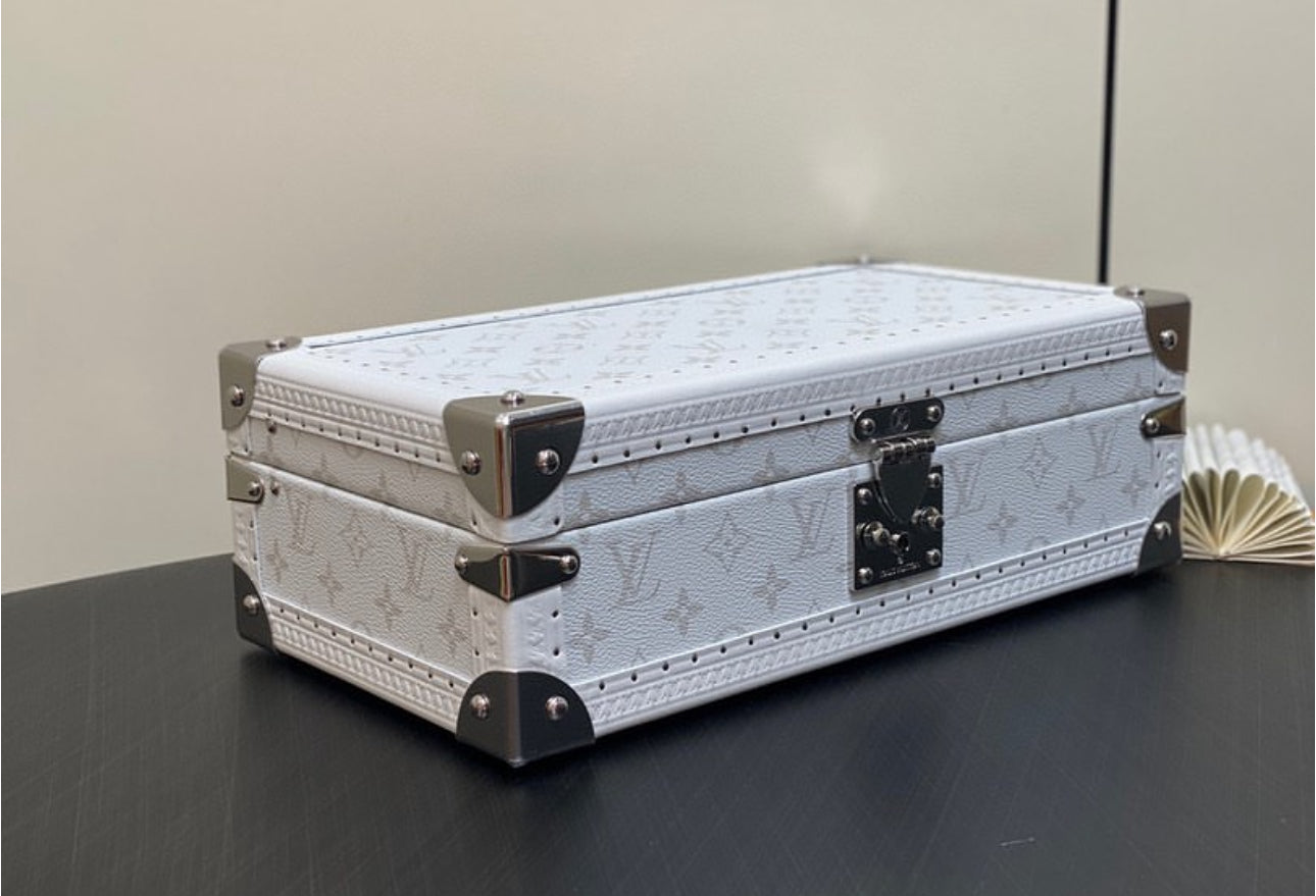 8 Watch Case