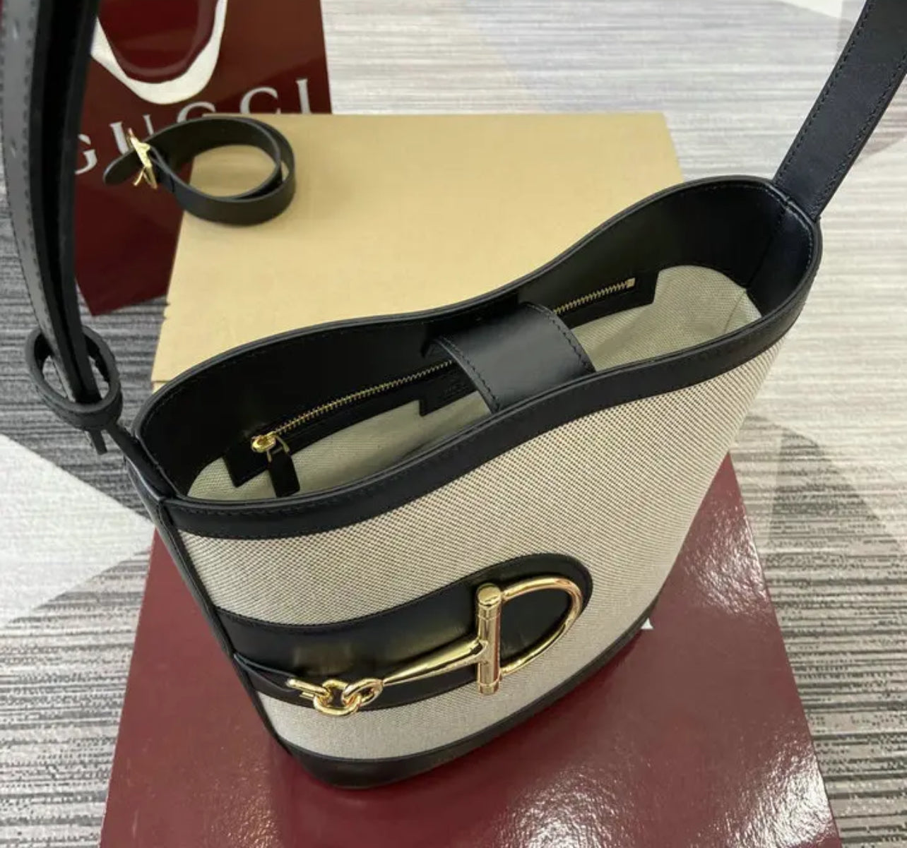 Medium Bucket Bag